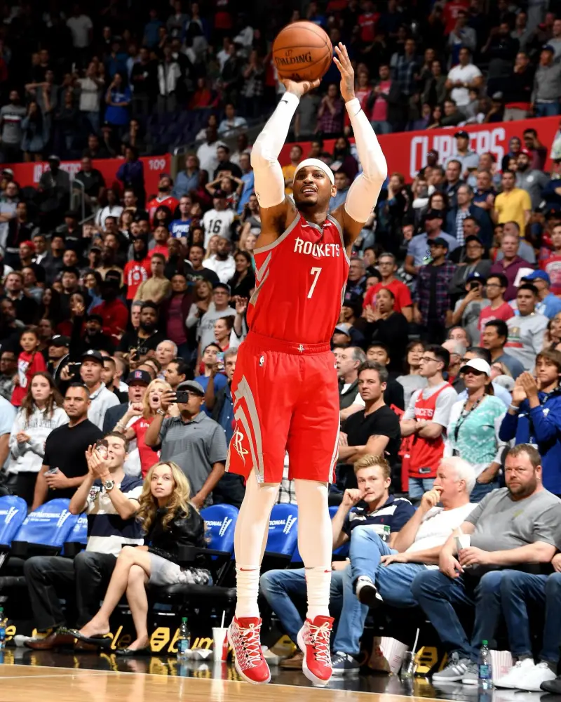 晒出标志性跳投！NBA官方庆祝并预热安东尼入选名人堂